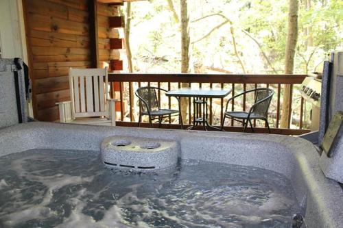 Фасада на хотела, Jack Pine Hollow in Blackjack