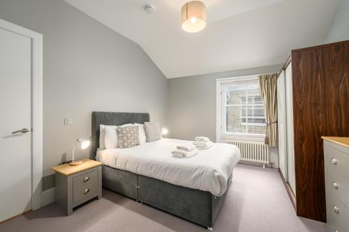 Destiny Scotland - St Andrew Square Apartments - image 14