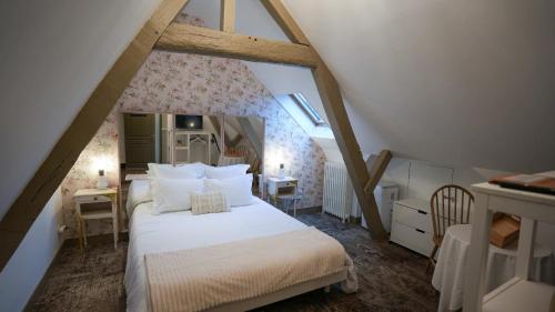 Clos Saint Martin - image 2