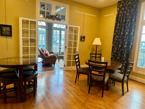 City House Bed and Breakfast - image 7