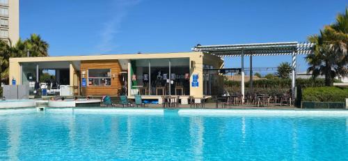 Restaurant, Comodo departamento en Algarrobo in Algarrobo