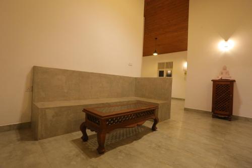 Deluxe Family Room image 8