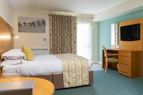 Croyde Bay Hotel or Self Catering in Croyde