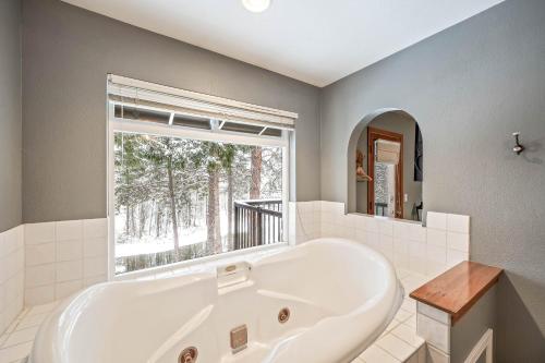 King Room with Spa Bath