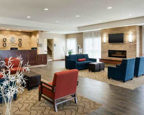 Comfort Inn & Suites West - Medical Center