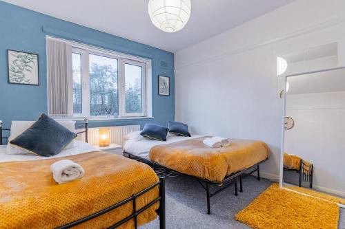 White House Apartment, near Broadway Plaza, 2 bedroom sleeps 5, Free wifi, Netflix, Бирмингем (фото 6)