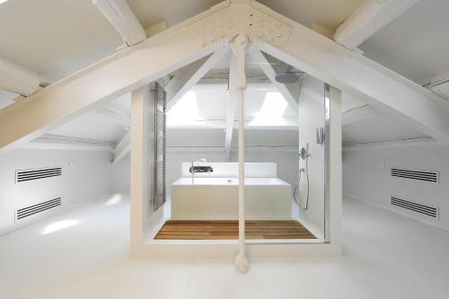 I Portici Hotel Bologna - image 13