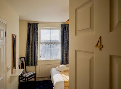 Clifden White Heather House – Clifden