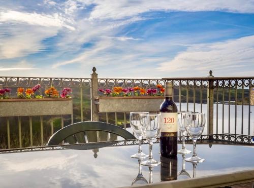 Clifden White Heather House – Clifden