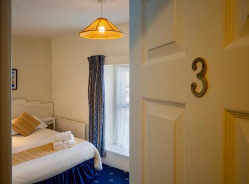 Clifden White Heather House – Clifden