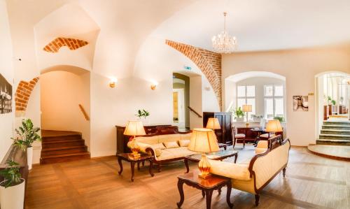 The Dominican - main image