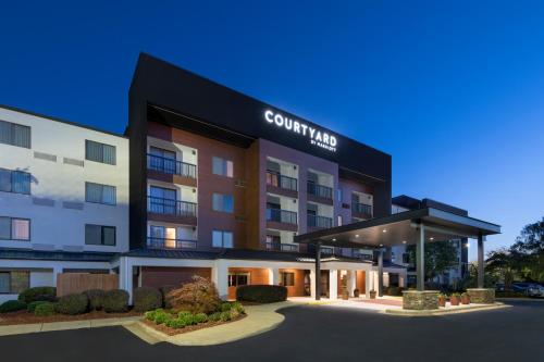 Courtyard by Marriott Burlington in Burlington, USA