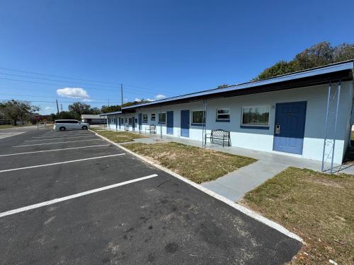 A szálláshely kívülről, Royal Inn in Eustis (FL)