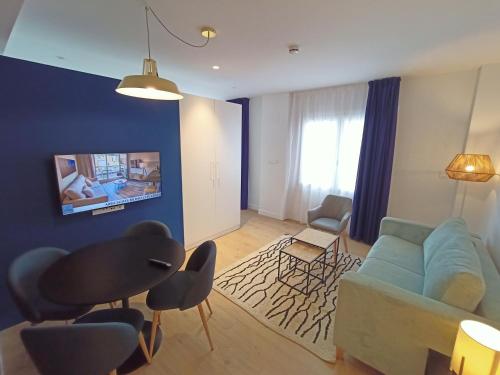 Superior Apartment image 8