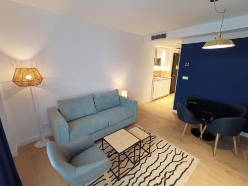Superior Apartment image 7