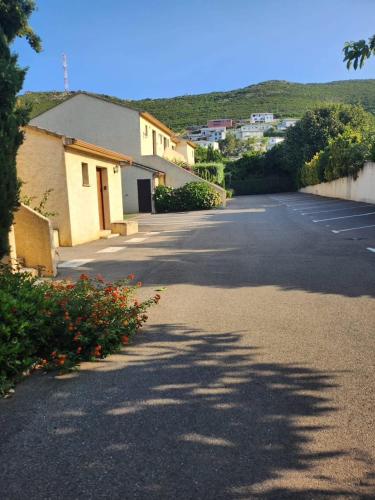 外部景觀, La Casa ISAIA, Cap Corse in 西斯科