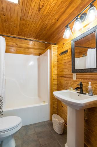 Big Boulder Hot Tub Private Hiking Big Boulder Hot Tub Private Hiking