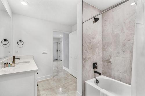 Villatel Orlando Resort Apartments by Marriott Bonvoy - image 8
