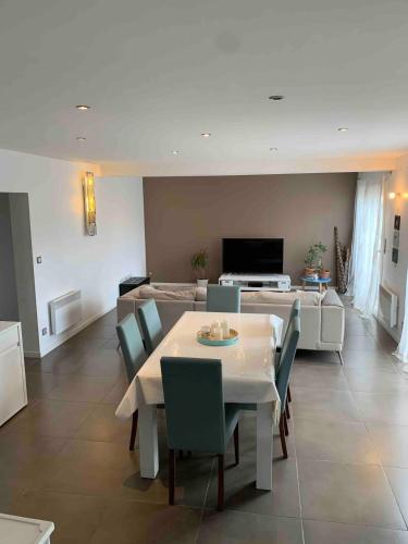 Villa bord de mer au Grau d 'Agde 140 m2 near Le Quai 2