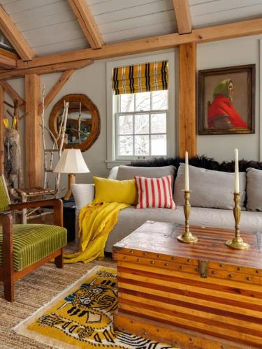 Post & Beam - Stunningly Designed Luxury Home with Pool & Hot Tub, Pine Plains (photo 5)