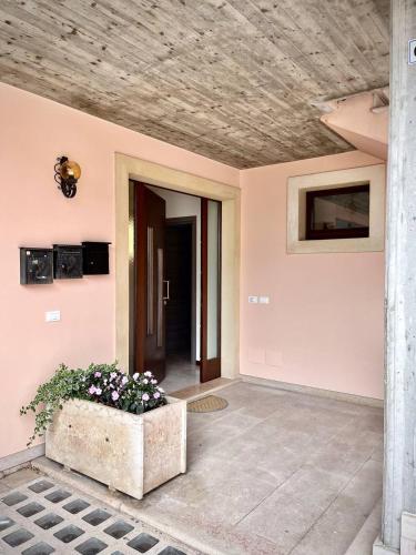 Ieeja, La corte Apartment-Verona & Lake in Corno Alto