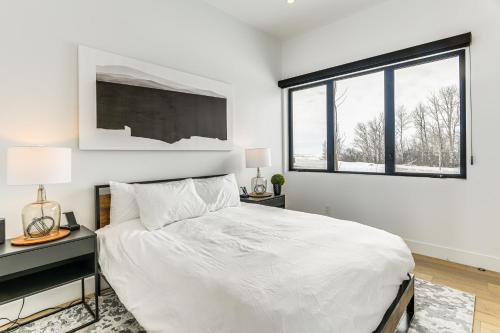 Mtn Views and Private Hot Tub Luxe Tetonia Retreat Mtn Views and Private Hot Tub Luxe Tetonia Retreat