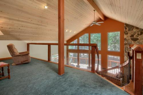 Jolie Cabin in Yosemite Valley (CA)