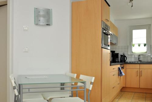 ห้องครัว, Peter Hart Wohnen auf Zeit - mit Komfort in ฟิลเดอร์ชตัดท์