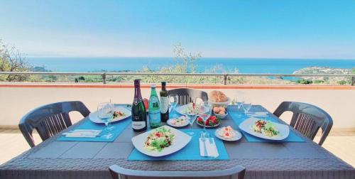 Agriturismo Le Ville con Piscina idromassaggio, Capo Vaticano 4