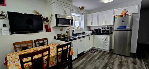 . Flyaway Retreat 2 Bedroom Unit St John's NL