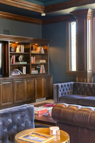 A California Country Experience - Tehachapi in Stallion Springs