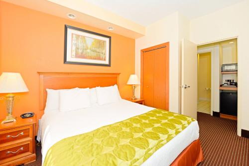 Fairfield Inn & Suites - Boone - image 14