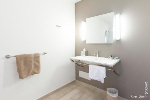 Hotel Ker Alberte Room Type - Superior Double Room