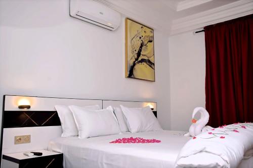 Keur Adiana in سالي