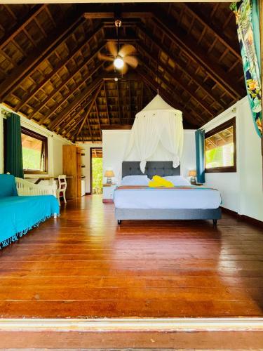 Punatea Village in Mitirapa