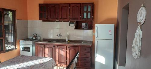 virtuve, Residencia céntrica Los crespones (Residencia centrica Los crespones) in San Ignacio