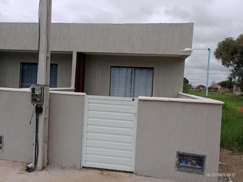 Exterior view, Casa de praia em Cabo Frio in Aquarius
