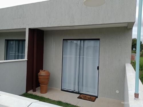 Exterior view, Casa de praia em Cabo Frio in Aquarius