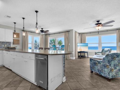 Emerald Dunes 301 - main image