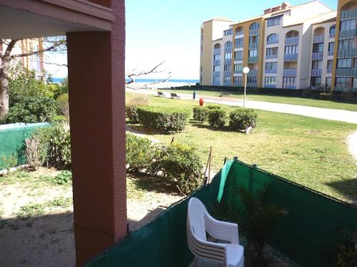 Barcarès F2 cabine, RDC, plage 50 m, 28 m2, 6 personnes - Location saisonnière - Le Barcarès