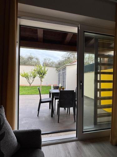 Villino Ancillotto with garden and parking motorcycle space, Рим (фото 5)
