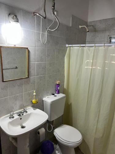 Cabaña Capivara (Cabana Capivara) in 哥洛尼亞卡洛斯佩萊格里尼