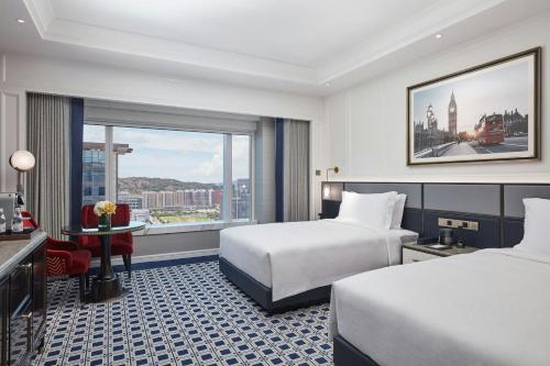 room detail thumbnail 0