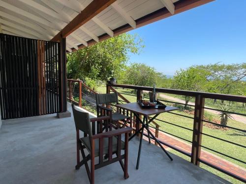 Khululeka Safaris Lodge in Wild Fig Country Estate