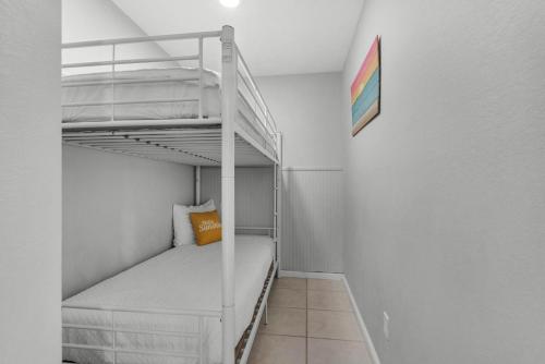 Five-Bedroom Holiday Home image 10
