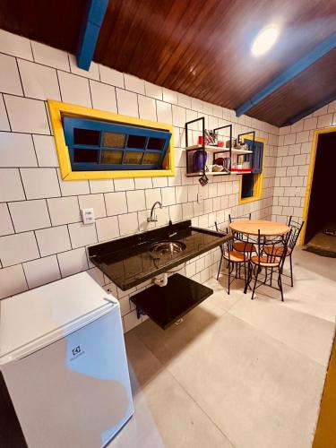 Standard Quadruple Room image 7