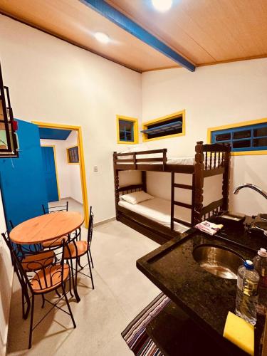 Family Suite with Balcony image 1