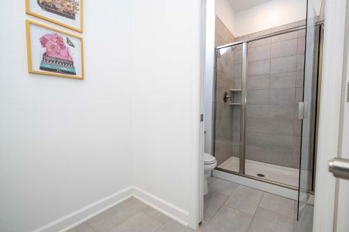 Storey Lake 5Bd Pool Waterpark Near Disney 2497 - image 8