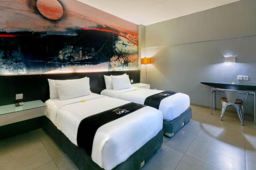 Superior Double or Twin Room image 8