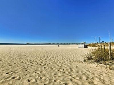 Luxury 2BR 2BA Corner Unit with epic Ocean Front views